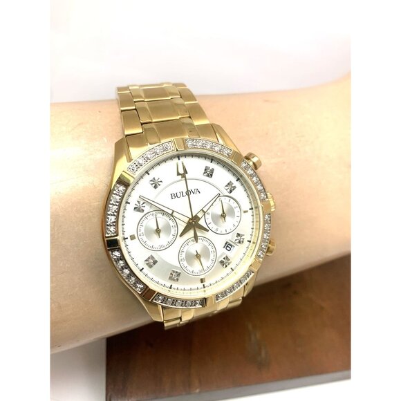 Bulova Men's Watch 98E113 Quartz Chronograph Diamond Slver Dial Gold Steel 42mm - Picture 12 of 15